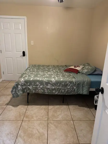 Coliving in Sharpstown - Sw Houston, Houston