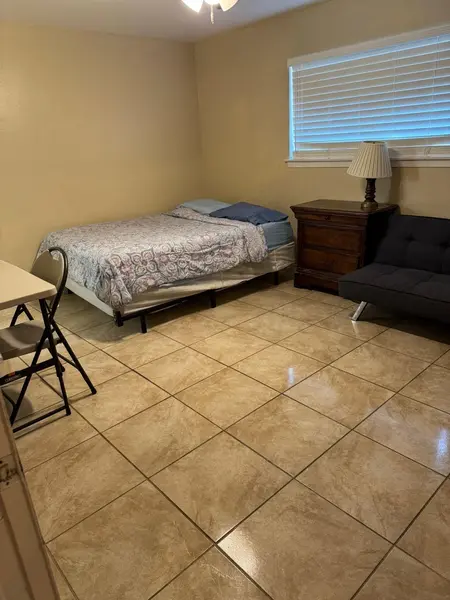 Coliving in Sharpstown - Sw Houston, Houston