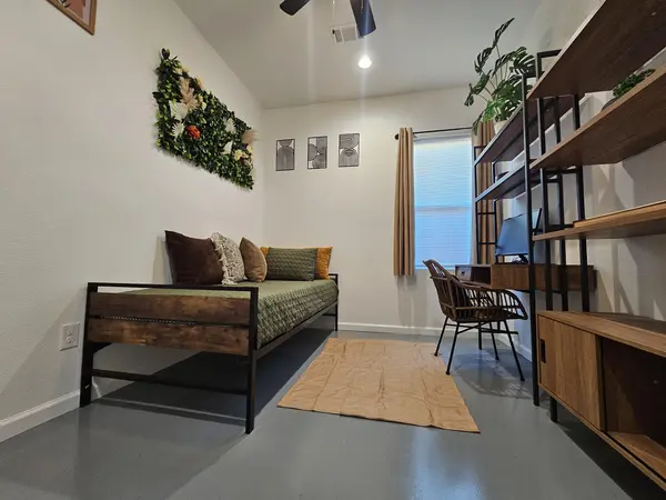 Coliving in Cedar Crest - Se Dallas, Dallas