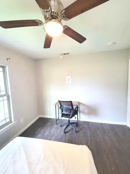Coliving in Cedar Crest - Se Dallas, Dallas