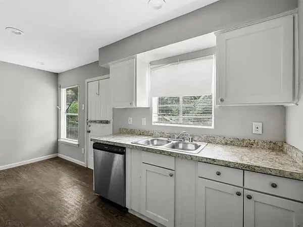 Coliving in Cedar Crest - Se Dallas, Dallas