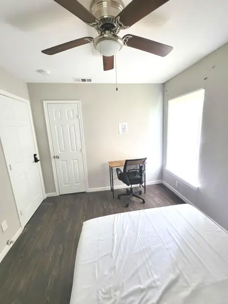 Coliving in Cedar Crest - Se Dallas, Dallas