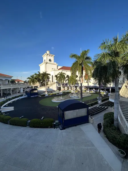 Coliving in Hallandale Beach - Broward County, Miami