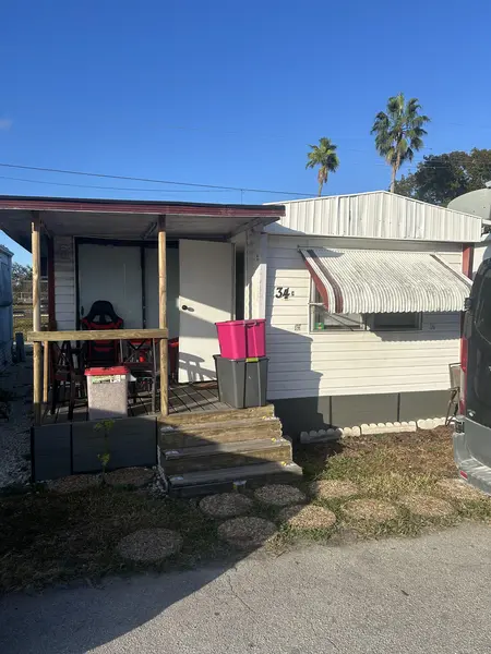 Coliving in Hallandale Beach - Broward County, Miami