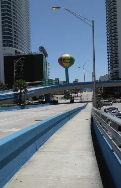 Coliving in Hallandale Beach - Broward County, Miami