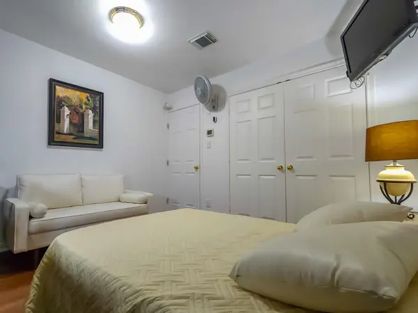 Coliving in Old East Dallas - Ne Dallas, Dallas