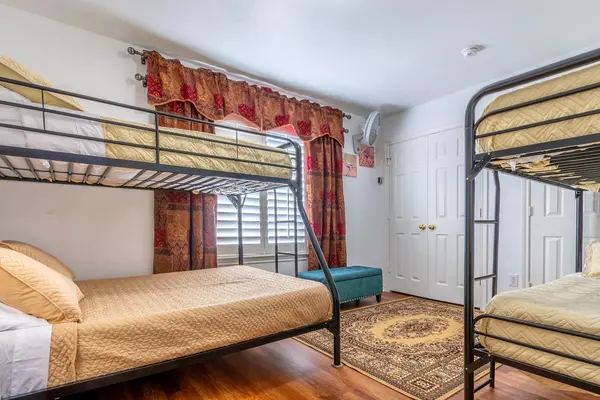 Coliving in Old East Dallas - Ne Dallas, Dallas