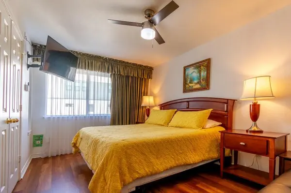 Coliving in Old East Dallas - Ne Dallas, Dallas