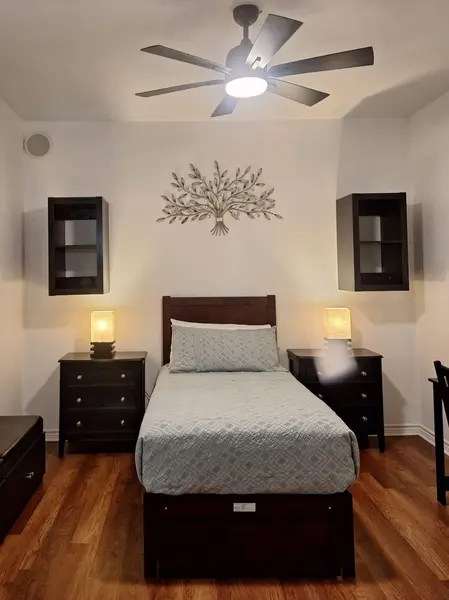 Coliving in Old East Dallas - Ne Dallas, Dallas