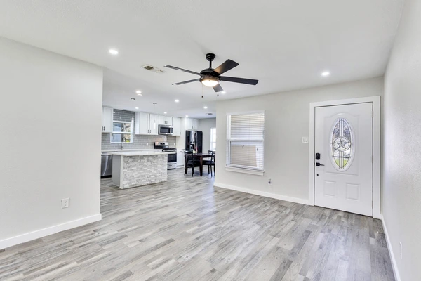 Coliving in University Hills - East Austin, Austin