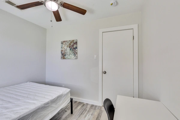Coliving in University Hills - East Austin, Austin