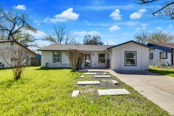 Coliving in University Hills - East Austin, Austin