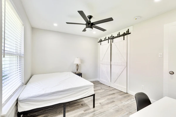 Coliving in University Hills - East Austin, Austin