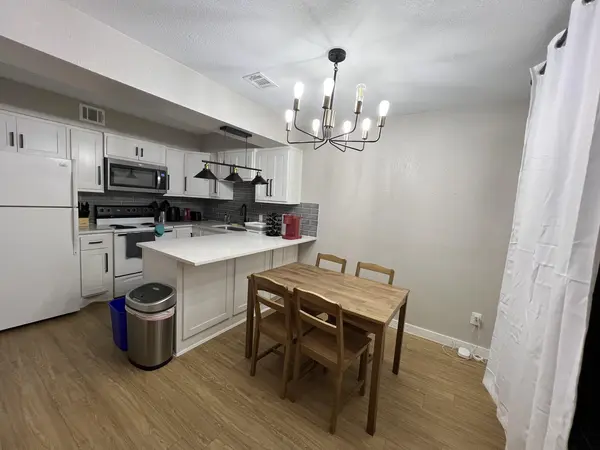 Coliving in Irving - Sw Dallas, Dallas