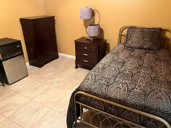 Coliving in Spring - Ne Houston, Houston