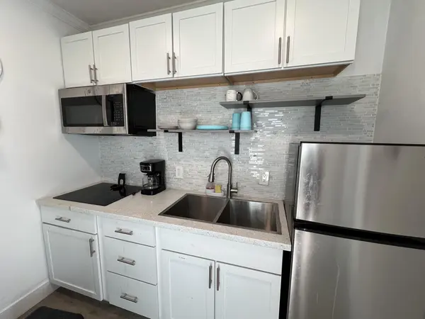 Coliving in Manor - East Austin, Austin