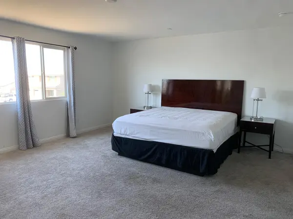 Coliving in Perris - Inland Empire, Los Angeles
