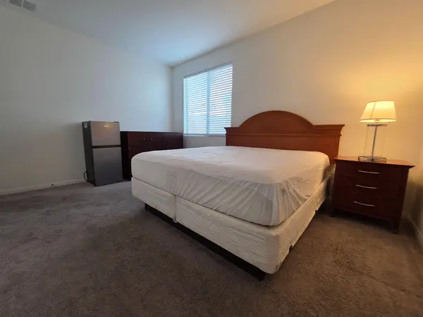 Coliving in Perris - Inland Empire, Los Angeles