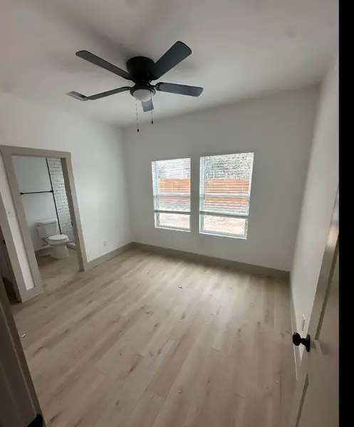 Coliving in White Settlement - Forth Worth, Dallas
