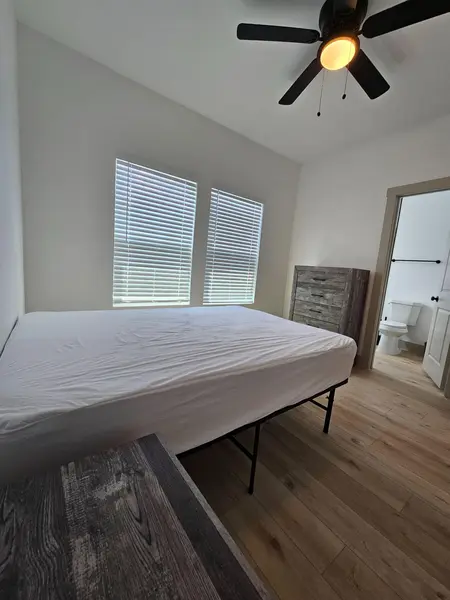 Coliving in White Settlement - Forth Worth, Dallas