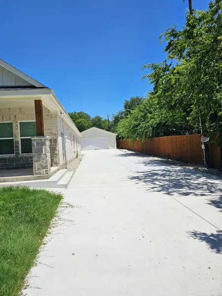 Coliving in White Settlement - Forth Worth, Dallas