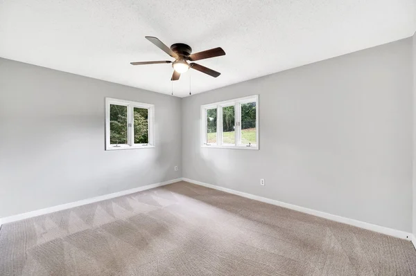 Coliving in West Sugar Creek - North Charlotte, Charlotte