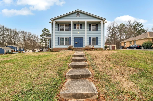 Coliving in Eastway - East Charlotte, Charlotte