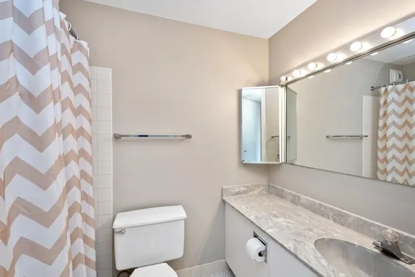 Coliving in Magnificent Mile - Central, Chicago