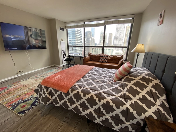 Coliving in Magnificent Mile - Central, Chicago