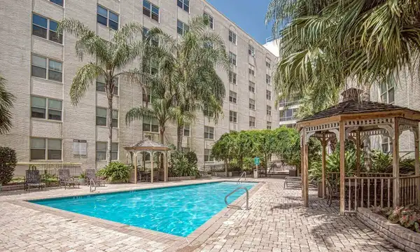 Coliving in Whitney - Algiers, New Orleans