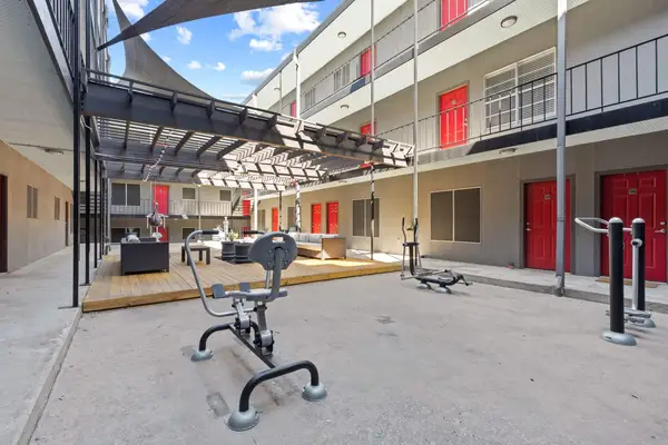 Coliving in Hyde Park ATX - Central Austin, Austin