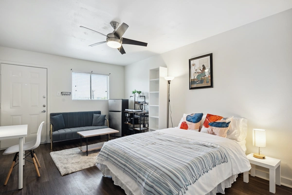 Coliving in Hyde Park ATX - Central Austin, Austin