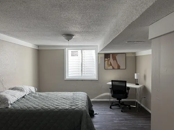 Coliving in Blue Springs - Outer KCMO, Kansas City