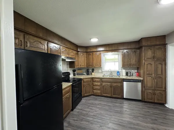 Coliving in Blue Springs - Outer KCMO, Kansas City