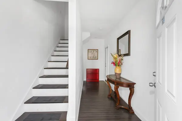 Coliving in Worcester - Metro Area, Boston