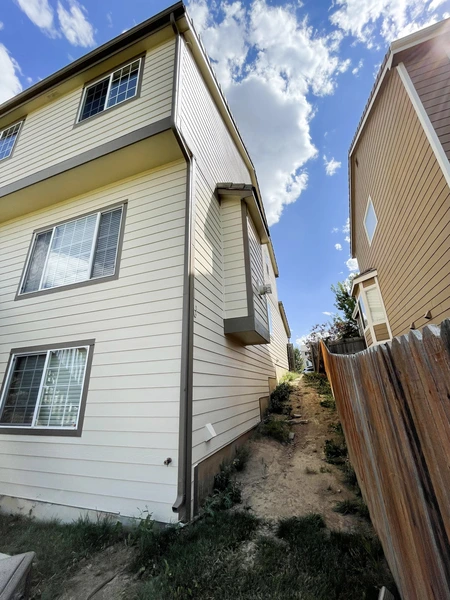 Coliving in Aurora - Outer Denver, Denver