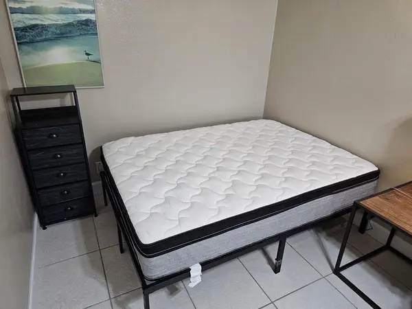 Coliving in Oakland Park - Broward County, Miami