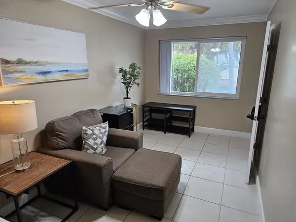 Coliving in Oakland Park - Broward County, Miami