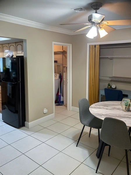 Coliving in Oakland Park - Broward County, Miami