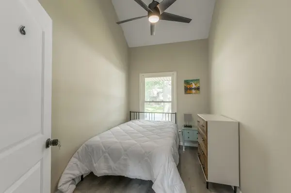 Coliving in Blue Springs - Outer KCMO, Kansas City