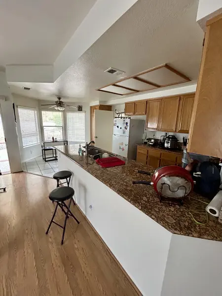 Coliving in Moreno Valley - Inland Empire, Los Angeles