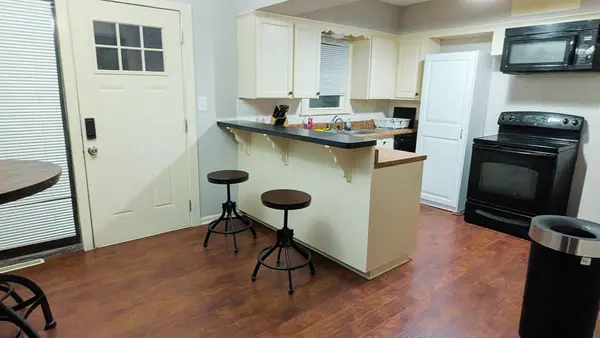 Coliving in Grandview - Outer KCMO, Kansas City