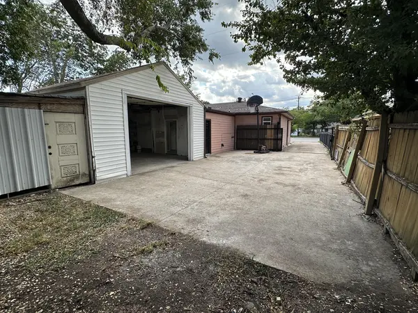 Coliving in Pleasant Grove - Se Dallas, Dallas