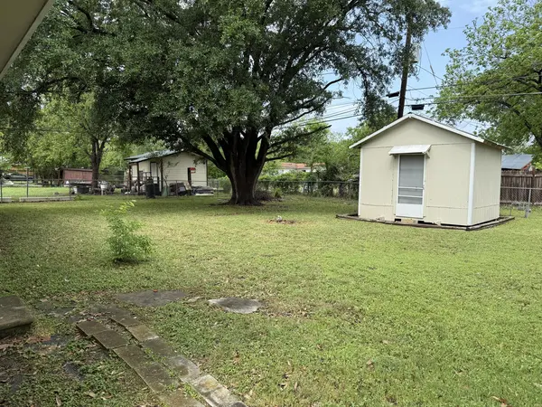 Coliving in San Marcos - South Austin, Austin