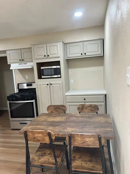 Coliving in Edgebrook - Se Houston, Houston