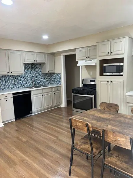 Coliving in Edgebrook - Se Houston, Houston