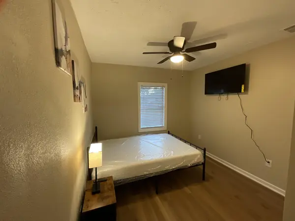 Coliving in Edgebrook - Se Houston, Houston