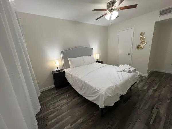 Coliving in Irving - Sw Dallas, Dallas