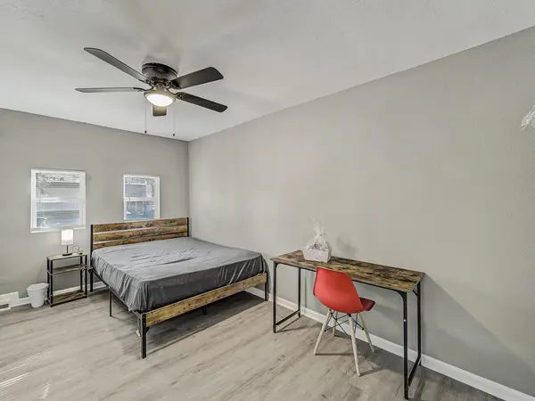 Coliving in Claremont - Ne Dallas, Dallas