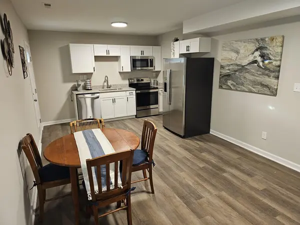 Coliving in Matthews - East Charlotte, Charlotte